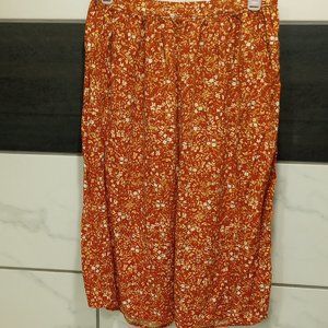 Old Navy Shin Length Skirt